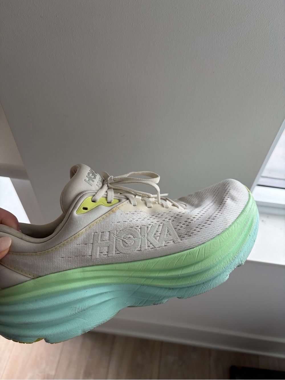 Hoka Women's Bondi 8 - Picture 2 of 3
